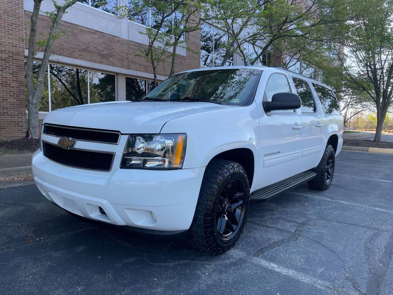 2011 Chevrolet Suburban LS — SUV — 152,157 mi — Chantilly, VA