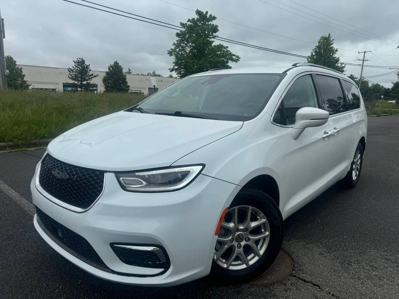 2021 Chrysler Pacifica Touring L — Minivan — 127,899 mi — Chantilly, VA