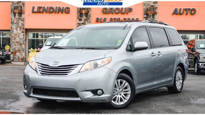 2017 Toyota Sienna XLE — Minivan — 107,228 mi — Sacramento, CA