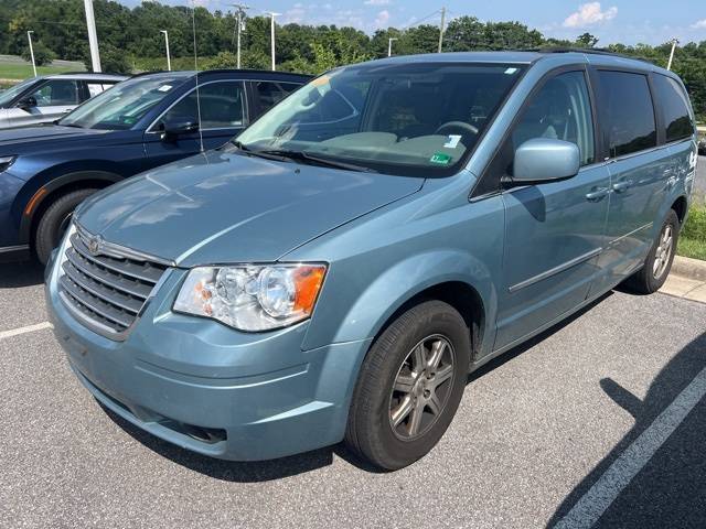 2010 Chrysler Town & Country Touring — Minivan — 156,885 mi — Staunton, VA