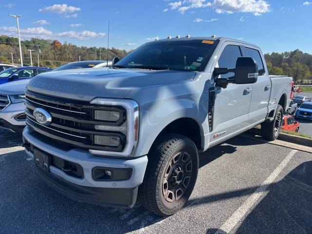 2025 Ford Super Duty F-250 Platinum — Pickup Truck — 5,731 mi — Staunton, VA