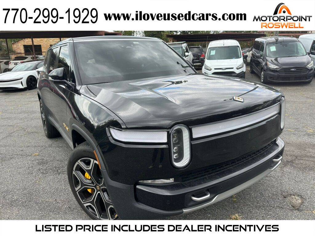 2023 Rivian R1S