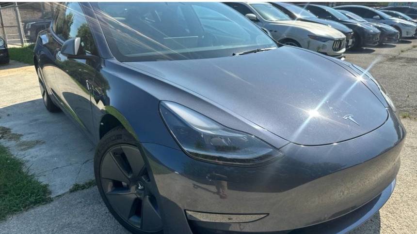 2022 Tesla Model 3 Long Range