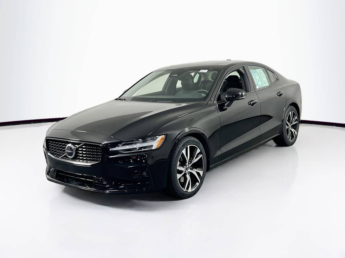 2023 Volvo S60 Core — Sedan — 29,845 mi — Lawrenceville, NJ