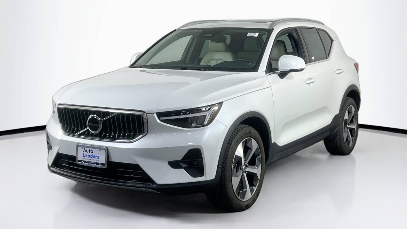 2023 Volvo XC40 Plus — SUV — 25,724 mi — Lawrenceville, NJ