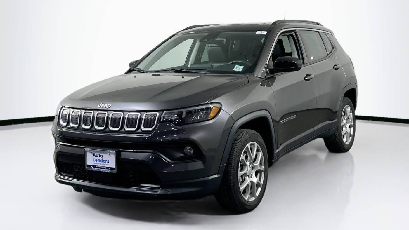 2022 Jeep Compass Latitude Lux — SUV — 12,337 mi — Lawrenceville, NJ