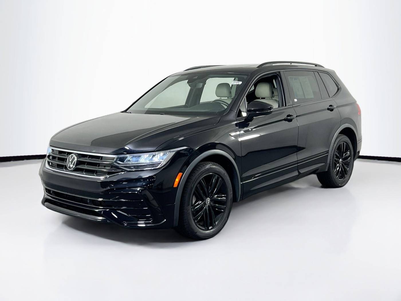 2022 Volkswagen Tiguan SE R-Line Black — SUV — 24,584 mi — Lawrenceville, NJ