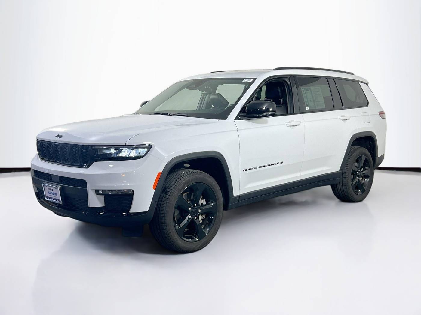 2023 Jeep Grand Cherokee Limited — SUV — 7,617 mi — Toms River, NJ