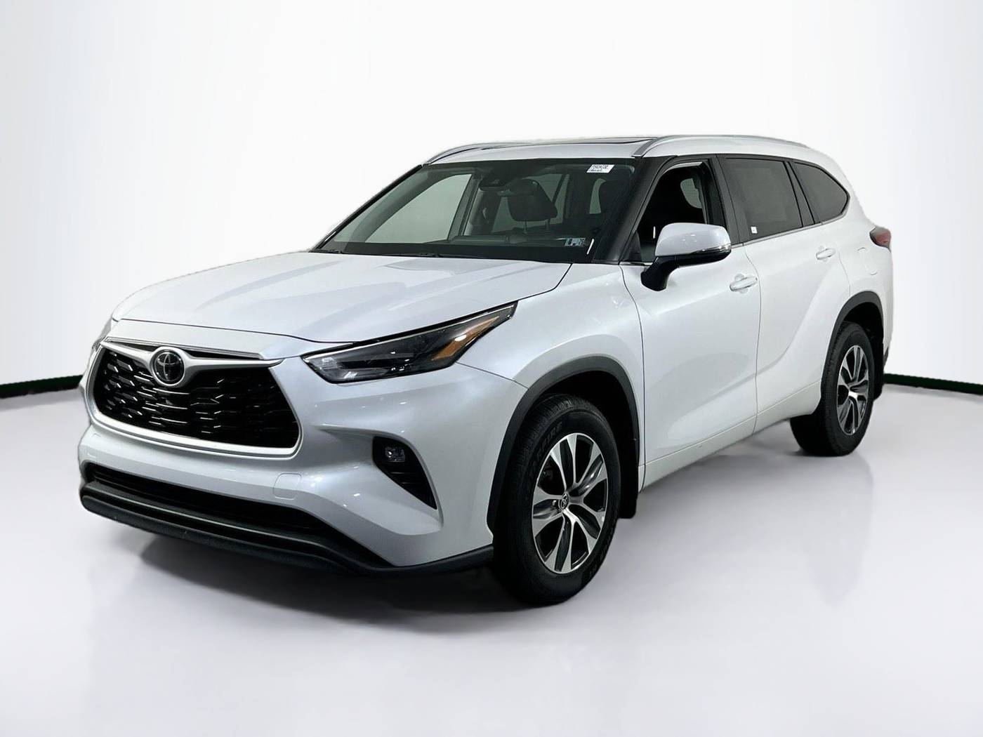 2023 Toyota Highlander XLE — SUV — 58,025 mi — Toms River, NJ