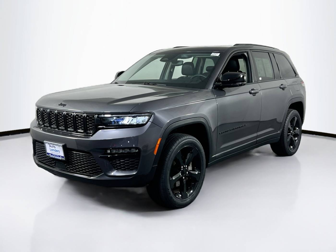 2023 Jeep Grand Cherokee Limited — SUV — 27,967 mi — Toms River, NJ