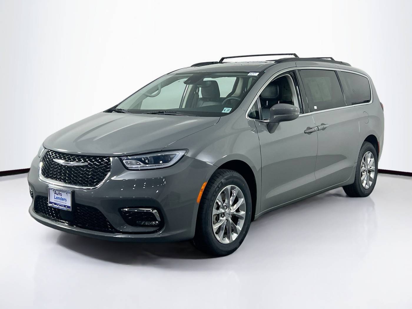 2022 Chrysler Pacifica Touring L — Minivan — 42,108 mi — Toms River, NJ