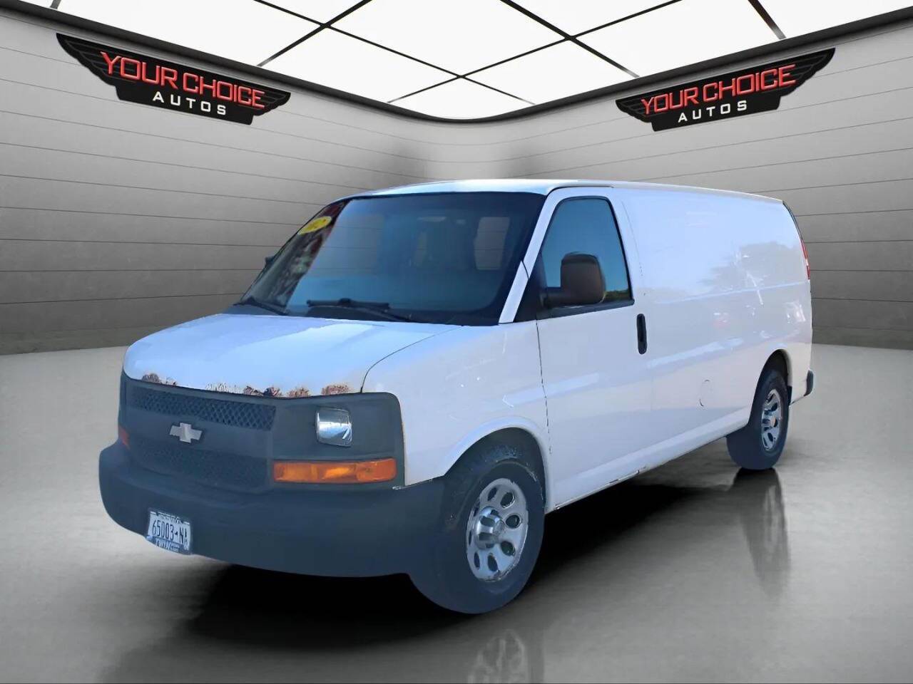 2012 Chevrolet Express Cargo Van Base — Cargo Van — 185,162 mi — Elgin, IL