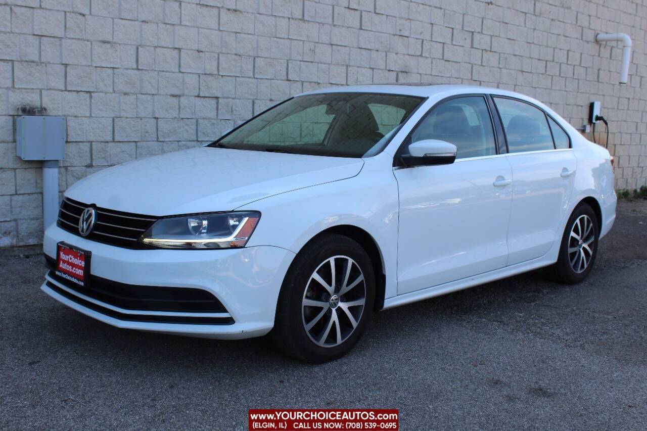 2017 Volkswagen Jetta 1.4T SE — Sedan — 76,411 mi — Elgin, IL