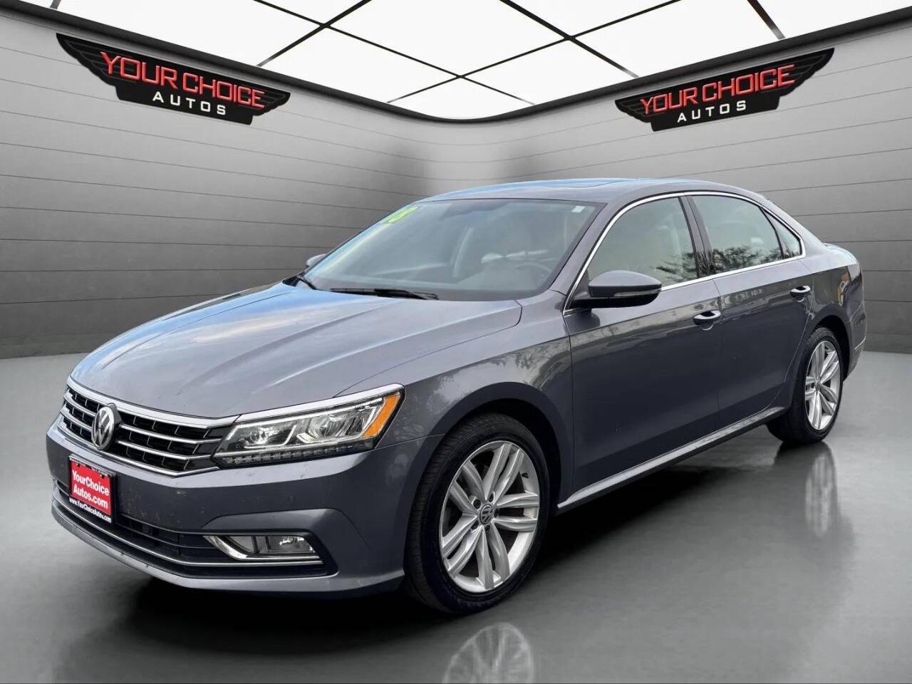 2018 Volkswagen Passat 2.0T SE — Sedan — 127,106 mi — Elgin, IL
