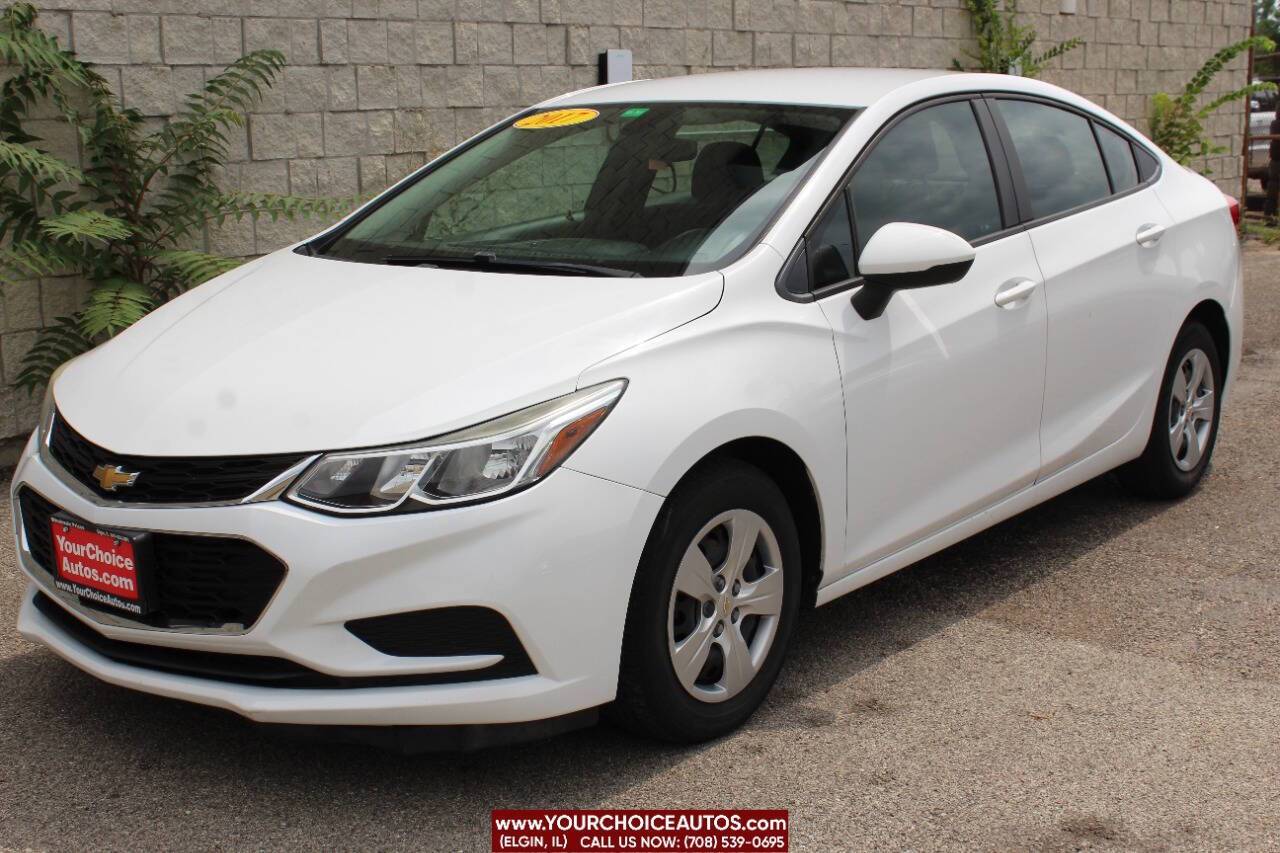 2017 Chevrolet Cruze LS — Sedan — 62,189 mi — Elgin, IL