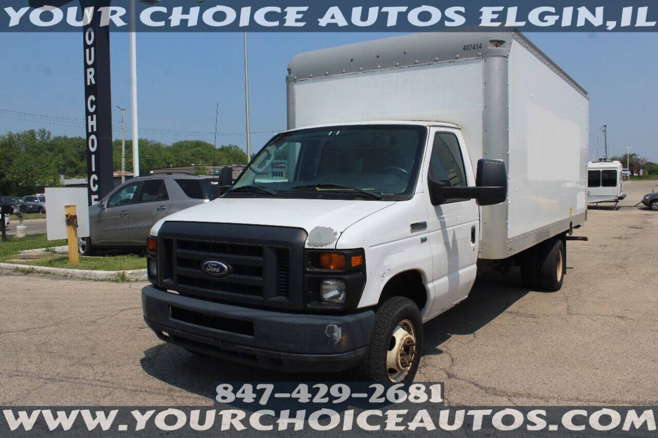 2014 Ford Econoline Commercial Cutaway E-350 — Chassis Cab Truck — 177,797 mi — Elgin, IL