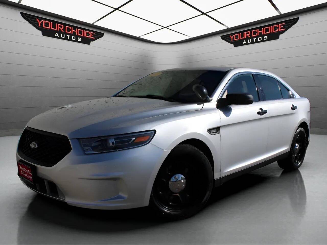 2018 Ford Police Interceptor Sedan Base — Sedan — 123,487 mi — Elgin, IL