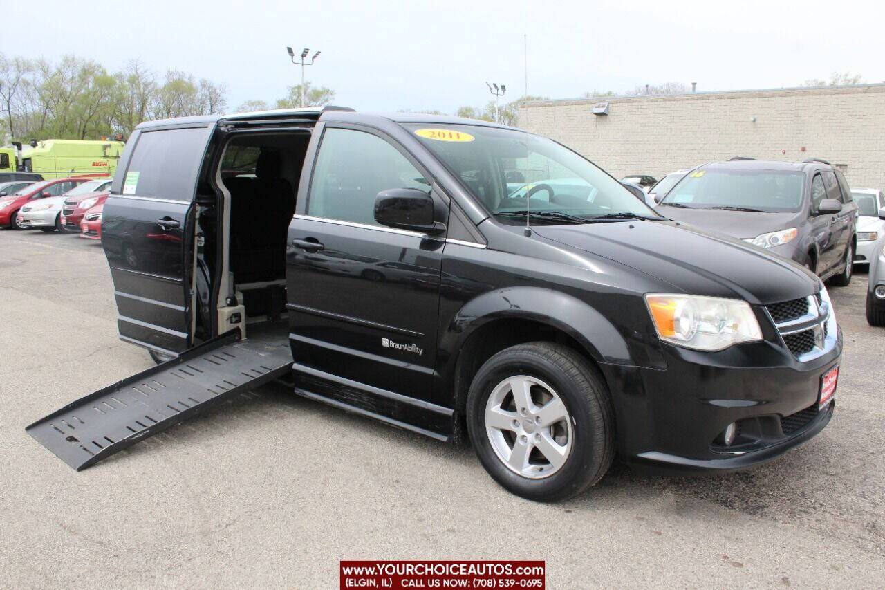 2011 Dodge Grand Caravan Crew — Minivan — 81,175 mi — Elgin, IL