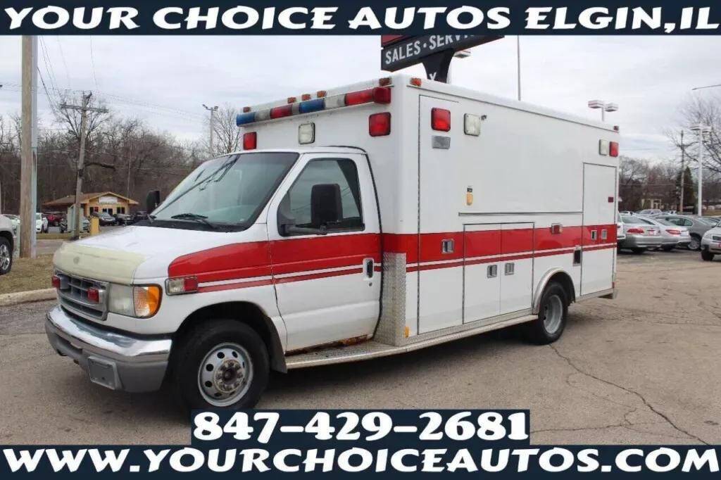 2002 Ford Econoline Commercial Cutaway E-450 — Chassis Cab Truck — 173,920 mi — Elgin, IL
