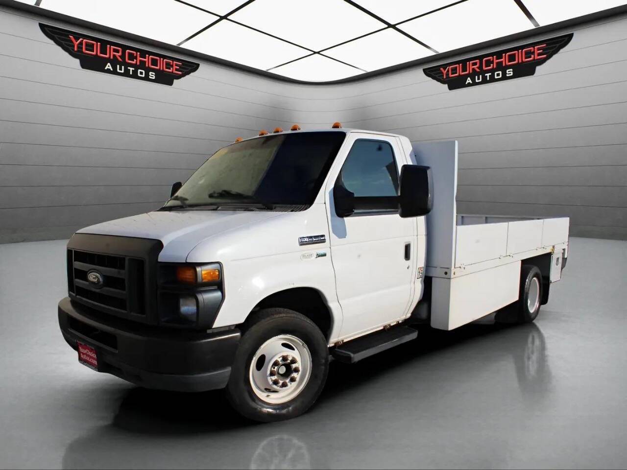 2011 Ford Econoline Commercial Cutaway E-450