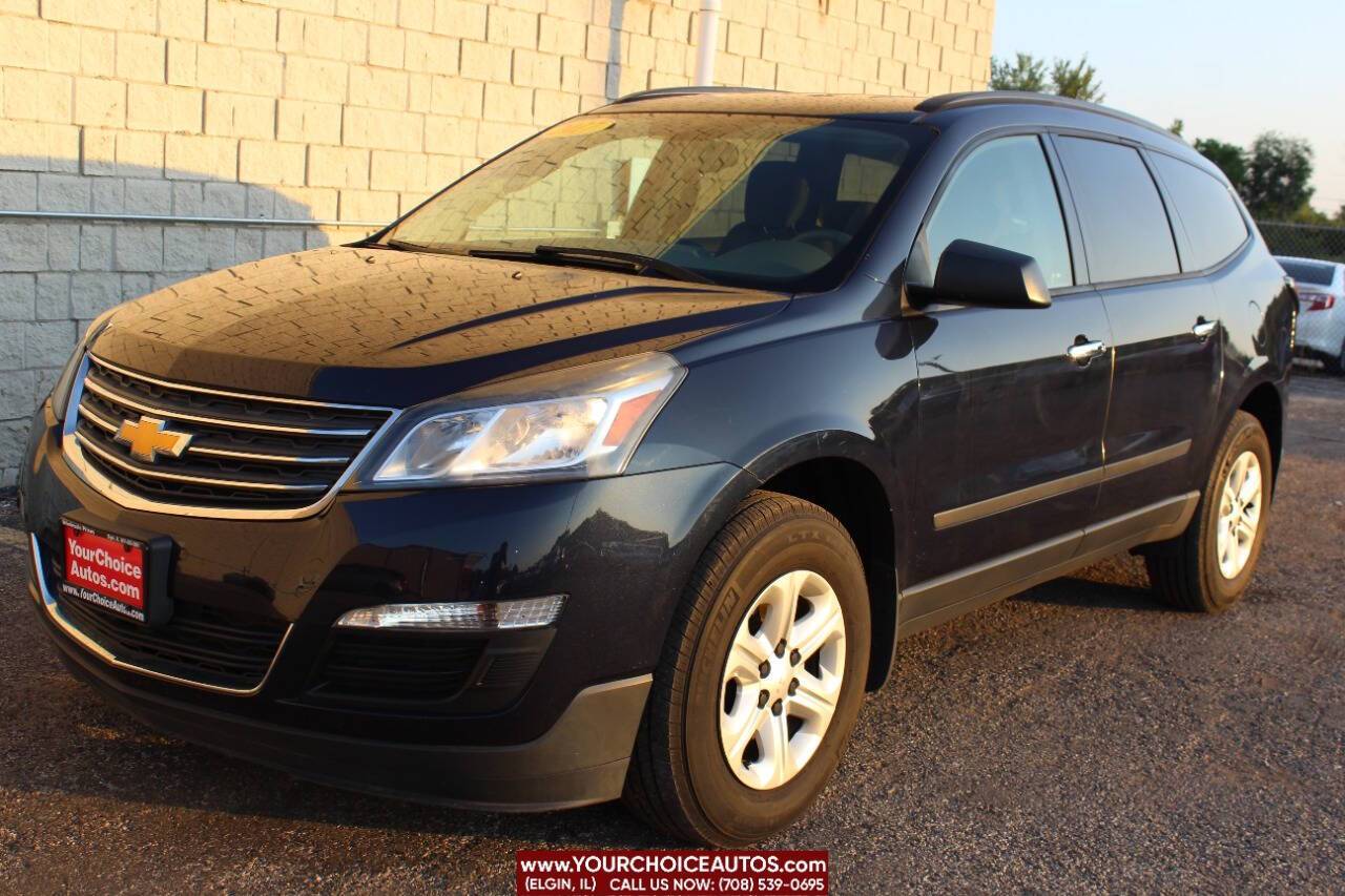 2017 Chevrolet Traverse LS — SUV — 141,722 mi — Elgin, IL