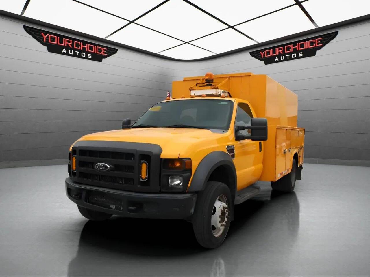 2008 Ford Super Duty F-550 Chassis Cab XL — Chassis Cab Truck — 152,062 mi — Elgin, IL
