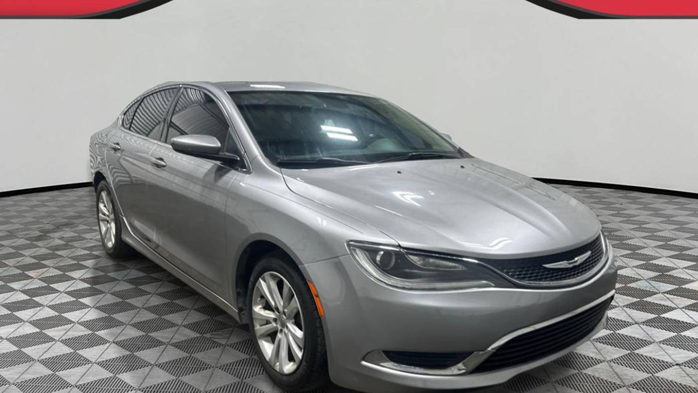 2016 Chrysler 200 Limited — Sedan — 83,557 mi — Houston, TX