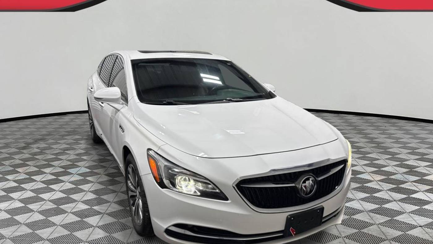 2017 Buick LaCrosse Essence — Sedan — 92,433 mi — Houston, TX
