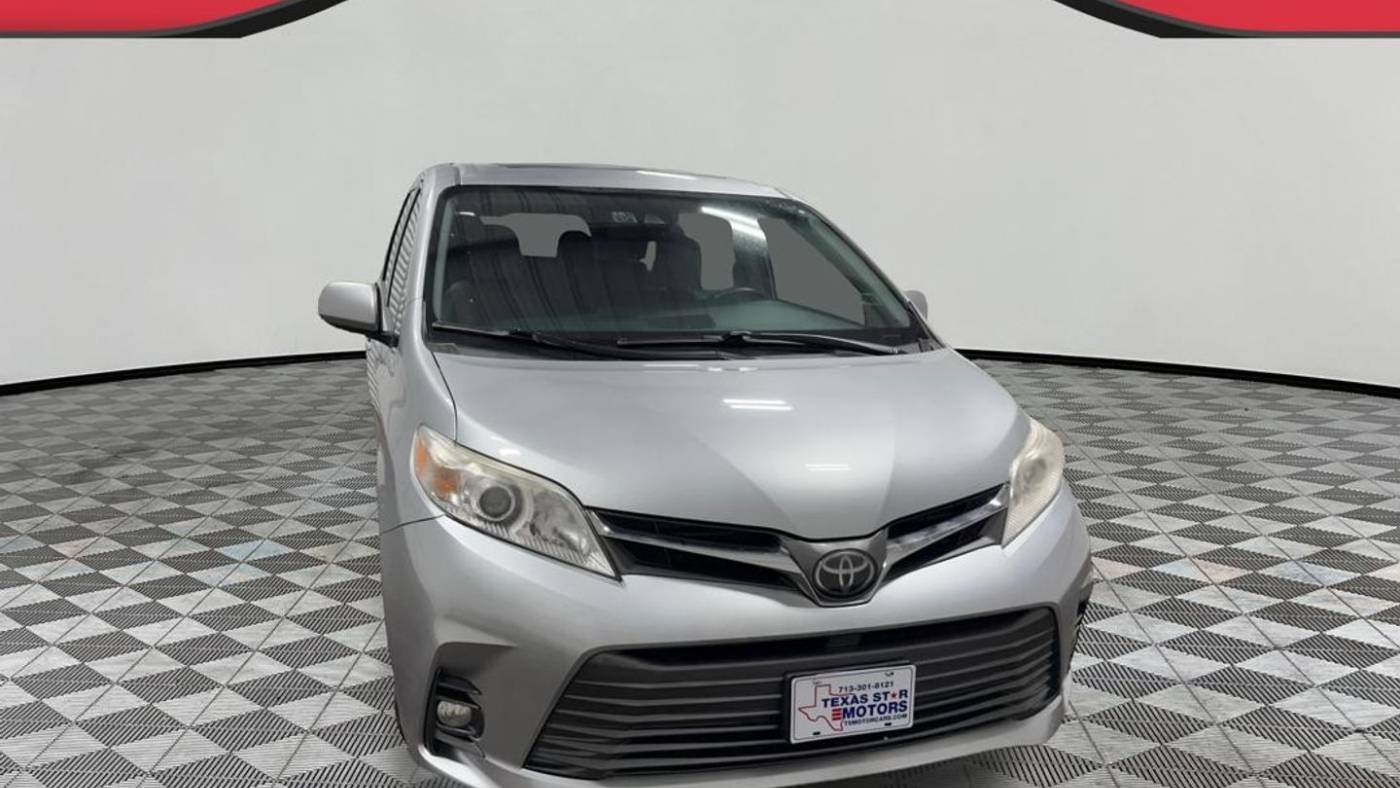 2019 Toyota Sienna XLE — Minivan — 98,158 mi — Houston, TX