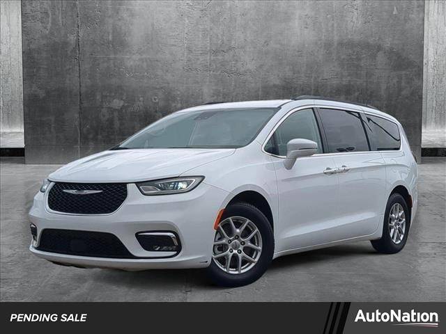 2022 Chrysler Pacifica Touring L — Minivan — 68,484 mi — Houston, TX