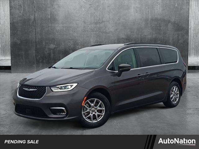 2022 Chrysler Pacifica Touring L — Minivan — 68,734 mi — Houston, TX