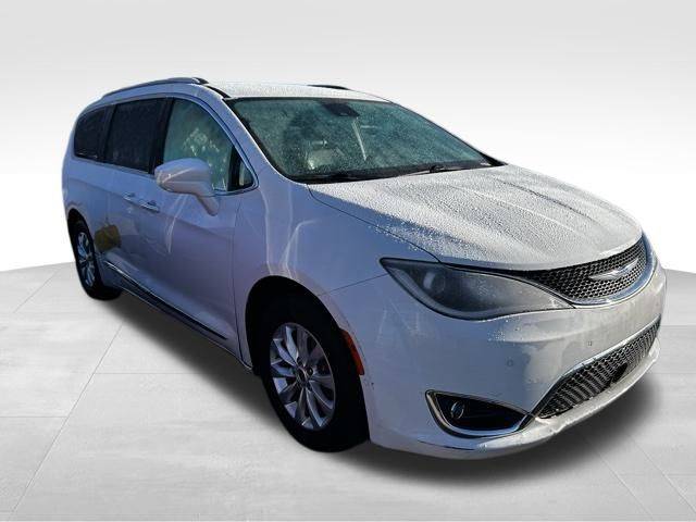 2018 Chrysler Pacifica Touring L — Minivan — 130,472 mi — Avon, IN