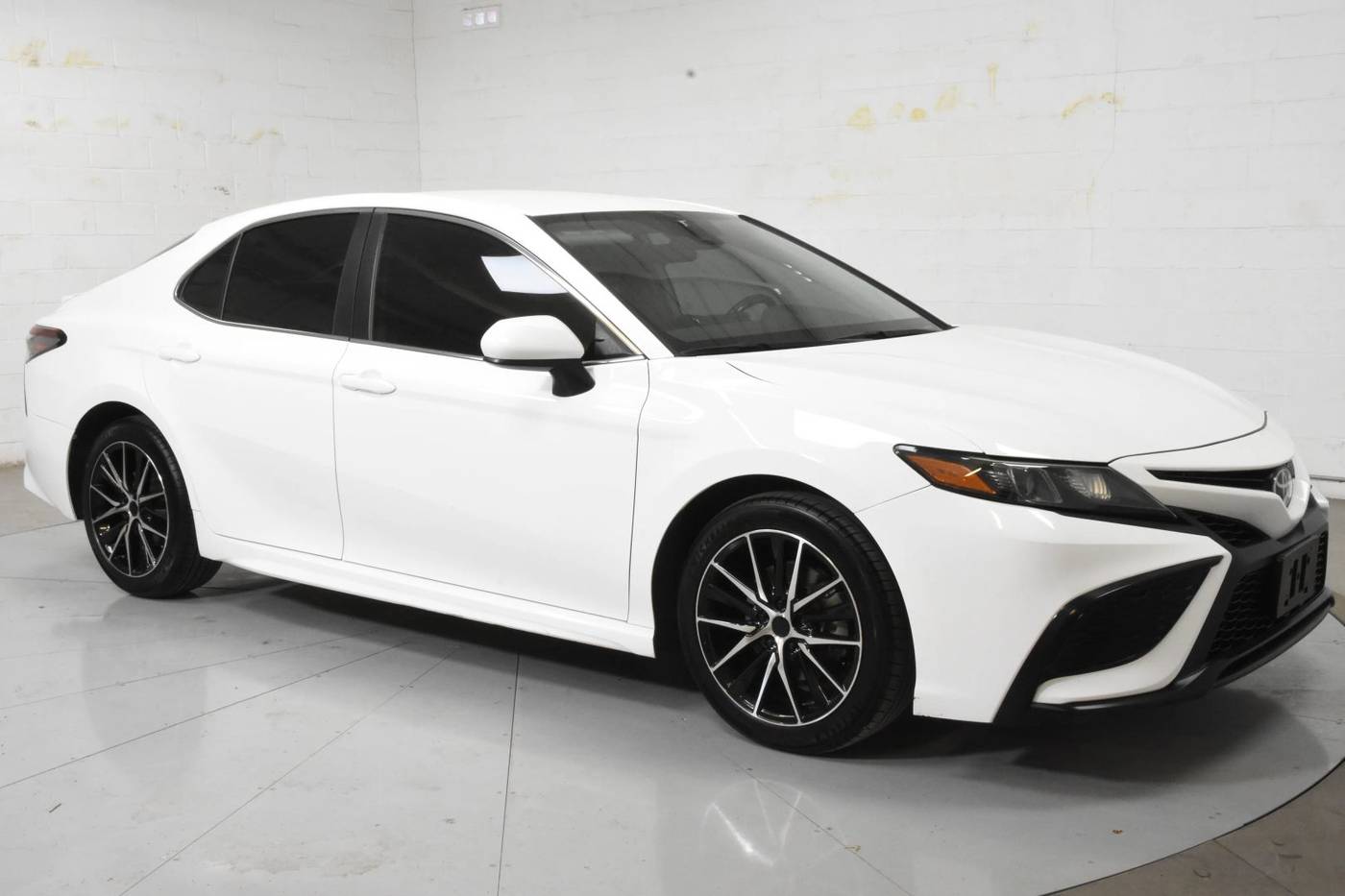 2021 Toyota Camry SE — Sedan — 64,060 mi — McAllen, TX