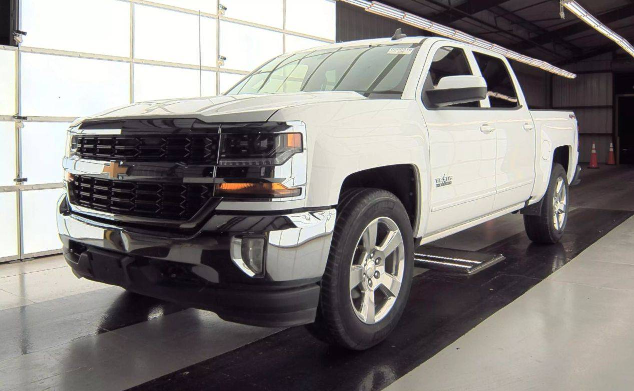 2017 Chevrolet Silverado 1500 LT — Pickup Truck — 111,095 mi — McAllen, TX