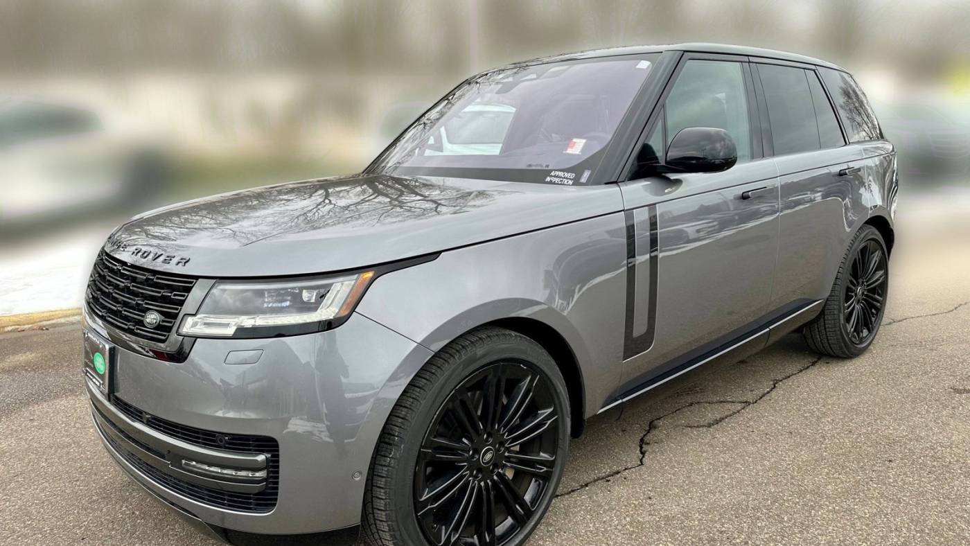 2023 Land Rover Range Rover SE — SUV — 17,809 mi — Golden Valley, MN