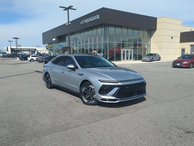 2024 Hyundai Sonata SEL — Sedan — 5,923 mi — Merrillville, IN