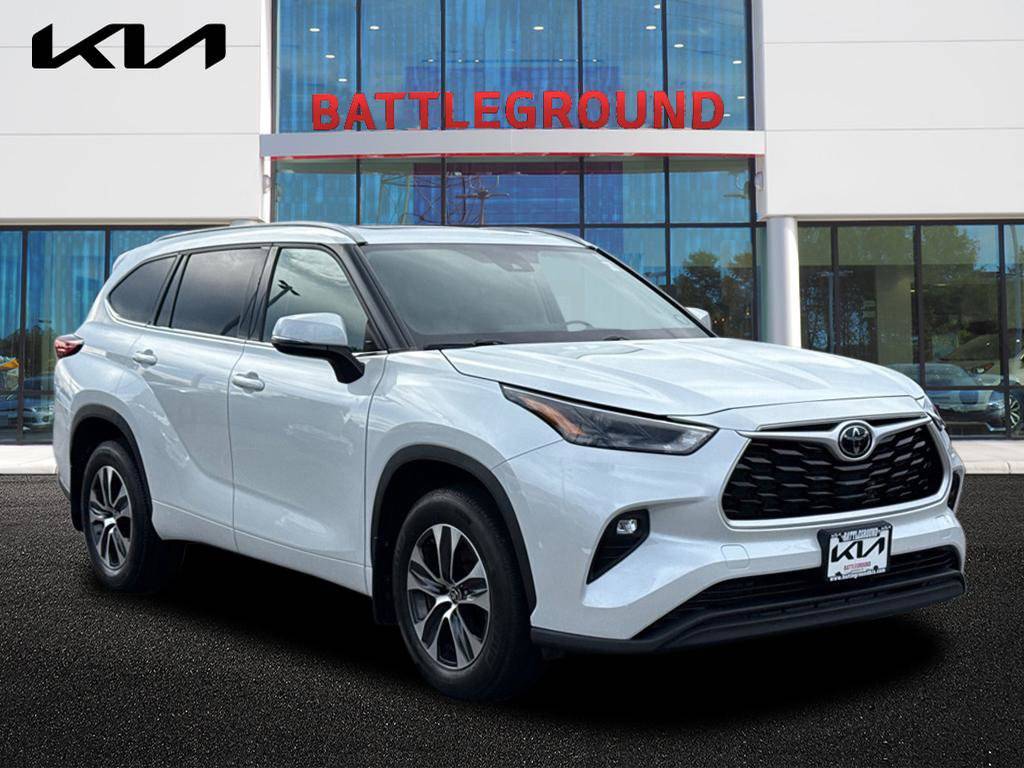 2022 Toyota Highlander XLE — SUV — 17,157 mi — Greensboro, NC