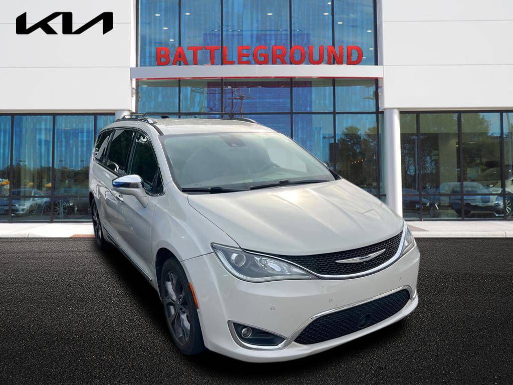 2017 Chrysler Pacifica Limited — Minivan — 187,863 mi — Greensboro, NC