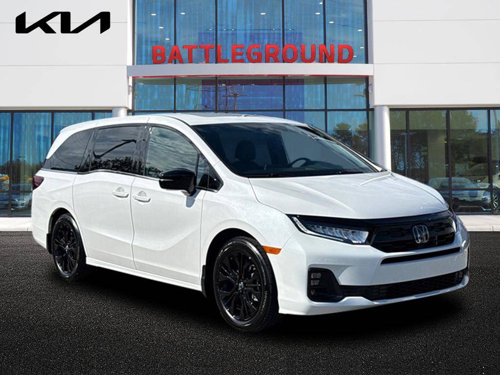 2025 Honda Odyssey Sport-L — Minivan — 17,060 mi — Greensboro, NC