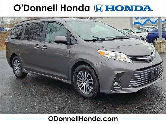 2018 Toyota Sienna XLE — Minivan — 51,699 mi — Ellicott City, MD