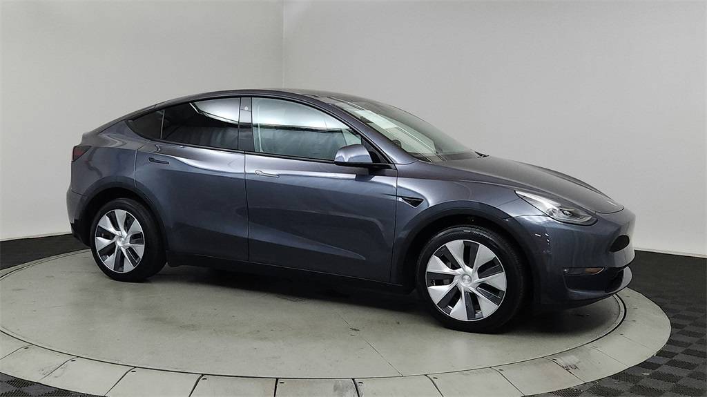 2022 Tesla Model Y Long Range — SUV — 47,544 mi — Beaverton, OR