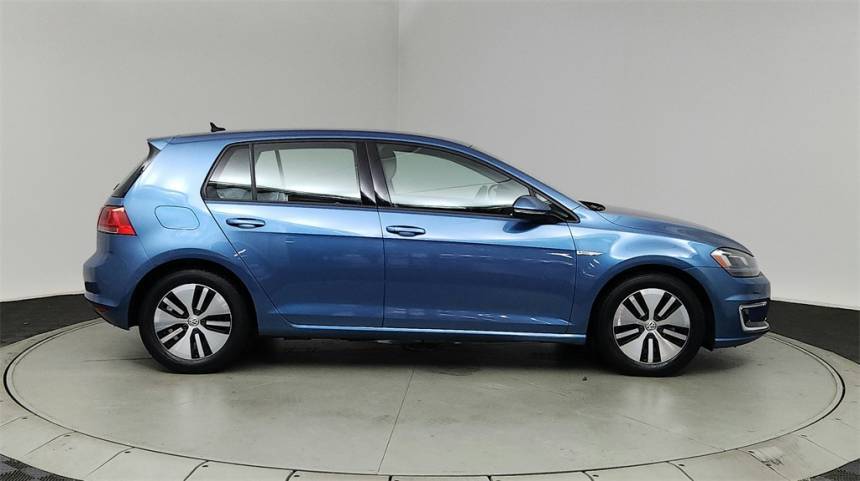 2015 Volkswagen e-Golf SEL Premium — Hatchback — 60,557 mi — Beaverton, OR