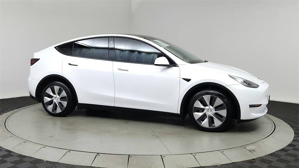 2021 Tesla Model Y Long Range — SUV — 35,940 mi — Beaverton, OR