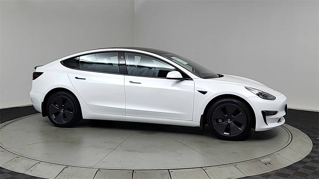 2023 Tesla Model 3 Model 3 — Sedan — 22,555 mi — Beaverton, OR