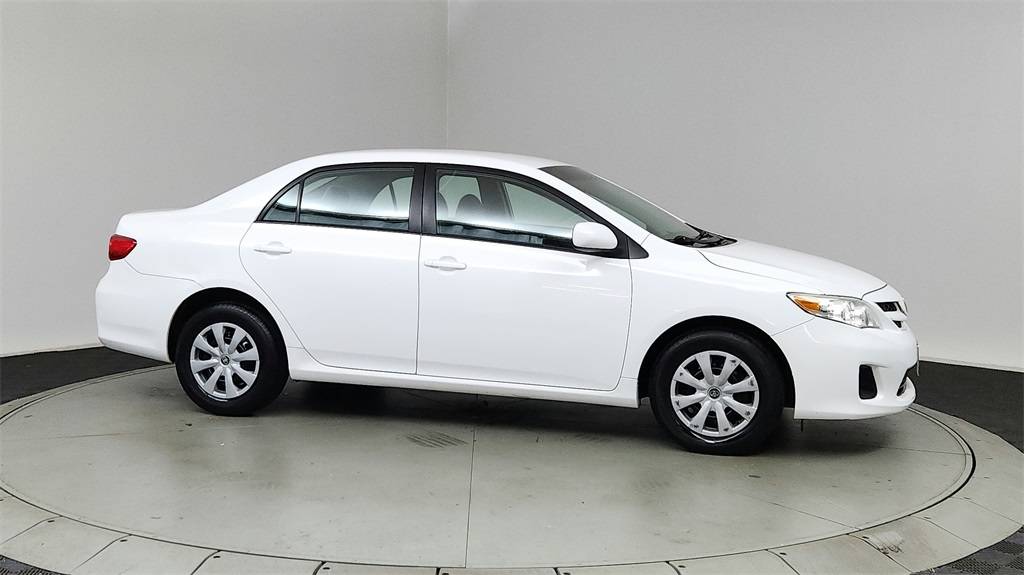 2011 Toyota Corolla LE — Sedan — 130,096 mi — Beaverton, OR