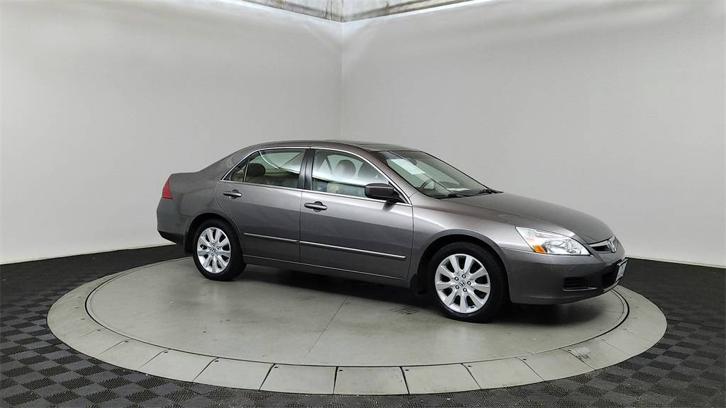 2007 Honda Accord EX-L V6 — Sedan — 84,826 mi — Beaverton, OR