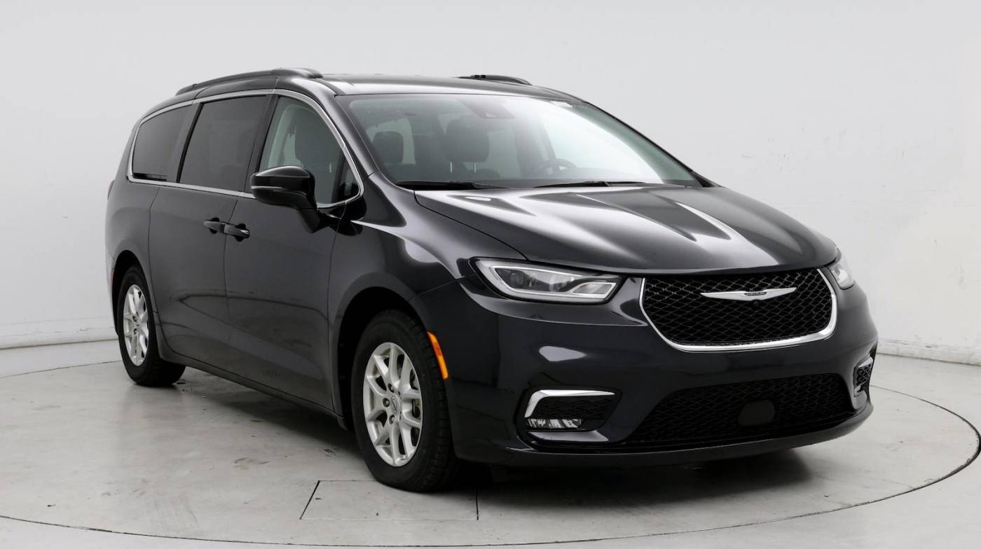 2022 Chrysler Pacifica Touring L — Minivan — 48,340 mi — Bristol, TN
