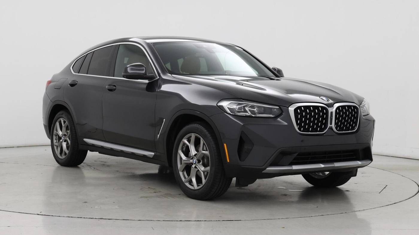 2022 BMW X4