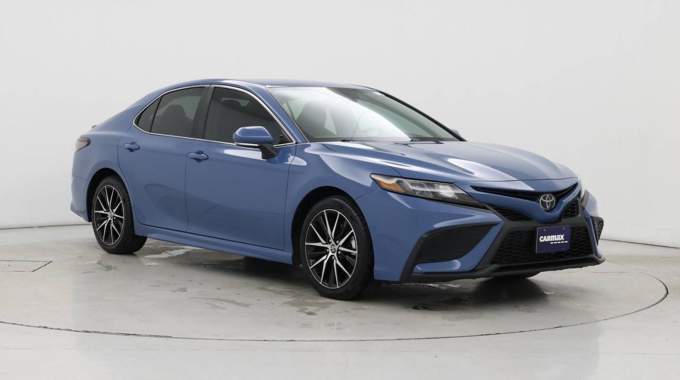2023 Toyota Camry SE — Sedan — 45,716 mi — Bristol, TN