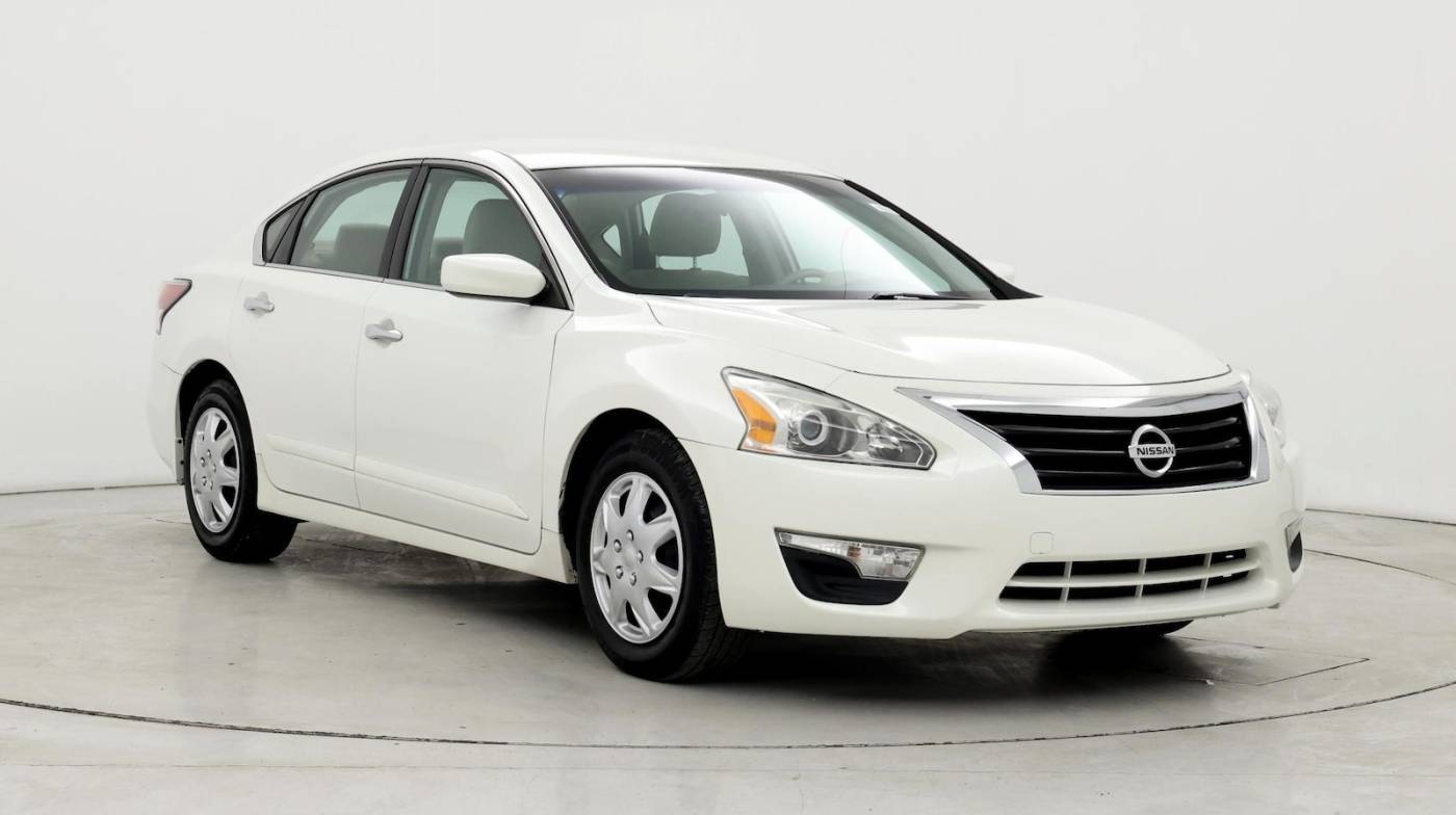 2015 Nissan Altima 2.5 S — Sedan — 73,989 mi — Bristol, TN